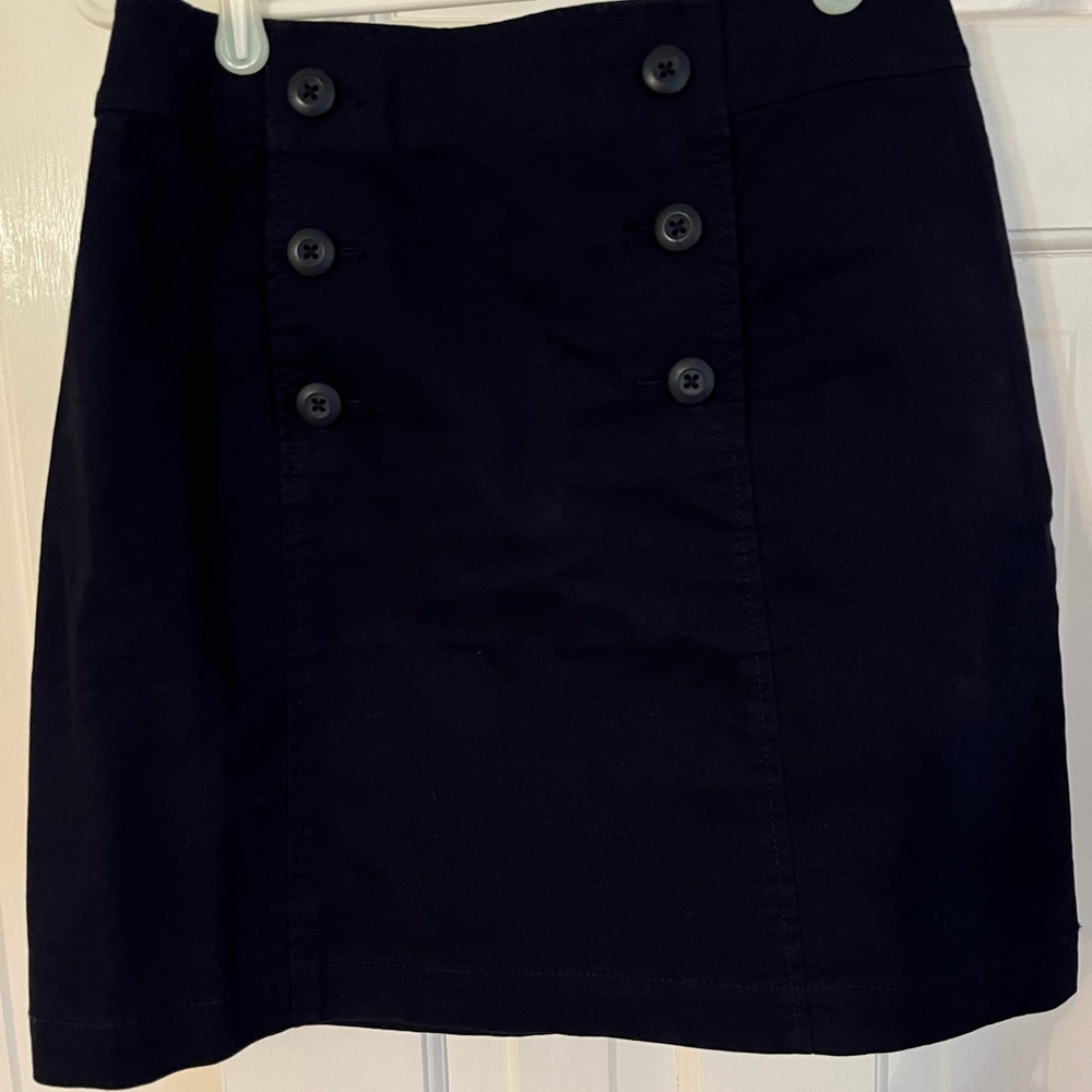 Elegant navy blue Buttoned Skirt